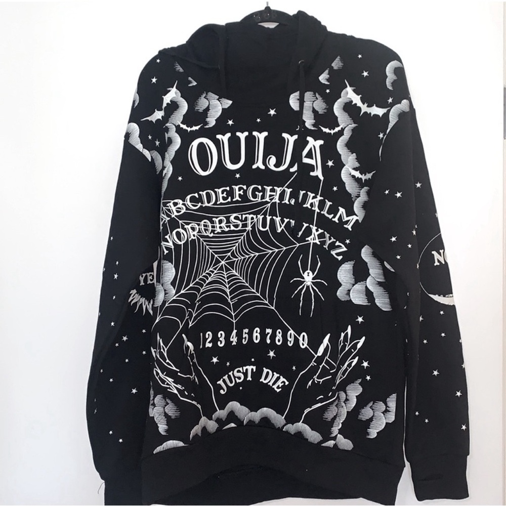 NWT- Dolls kill graphic hoodie